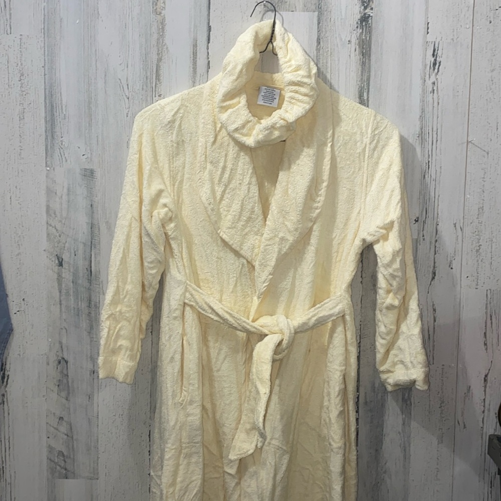0117 Joy Mangano Luxury Robe and Headband Set